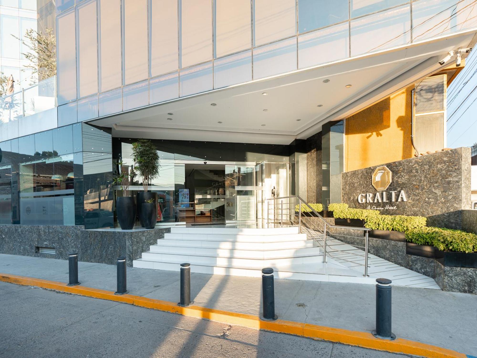Hotel Gralta Jalostotitlan Eksteriør bilde